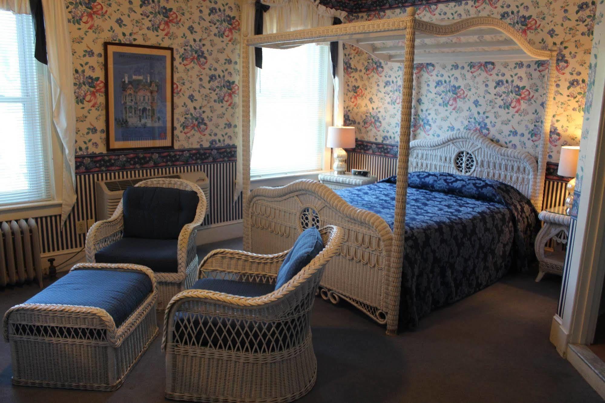 White Inn Fredonia Extérieur photo